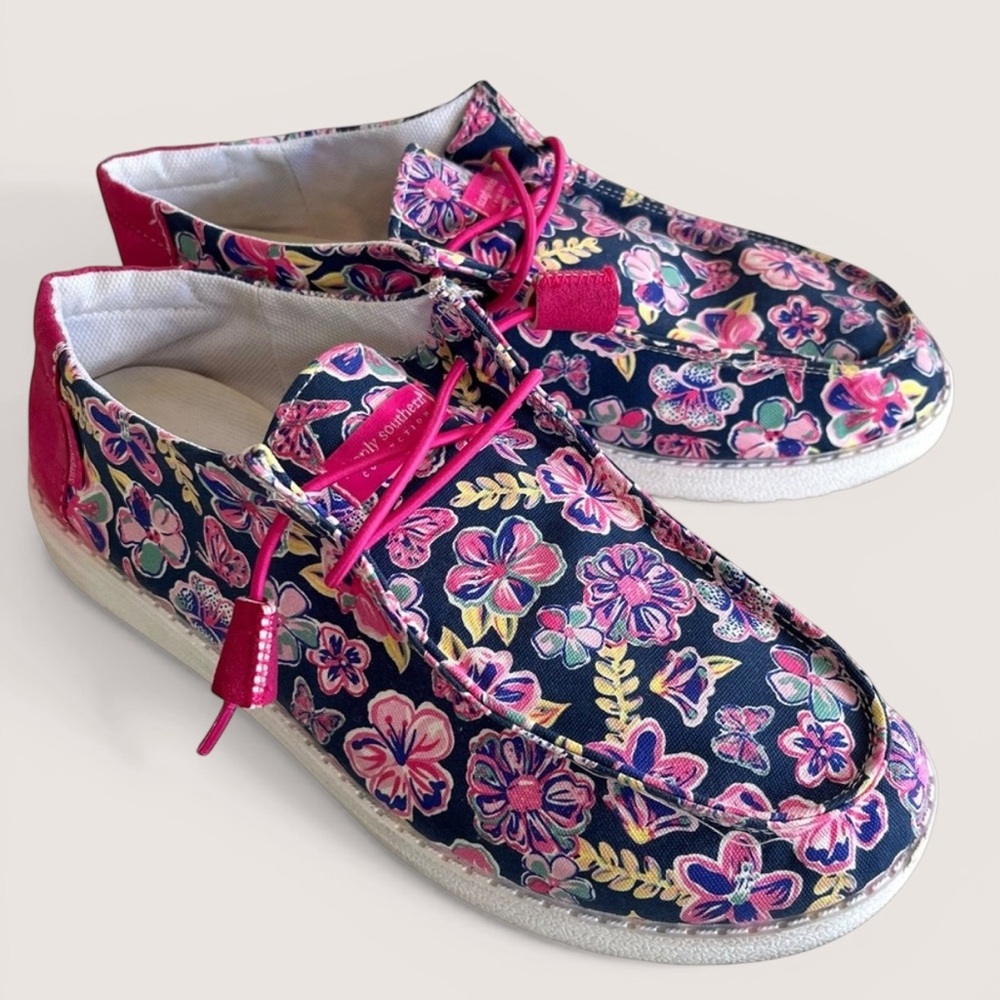 Simply Southern Navy Floral Slip-On Shoes with Pink Trim - Picture 6 of 16